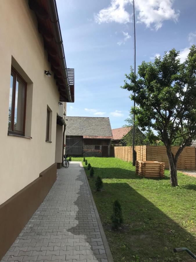 Famives Vendeghaz Bed and Breakfast Racul Εξωτερικό φωτογραφία