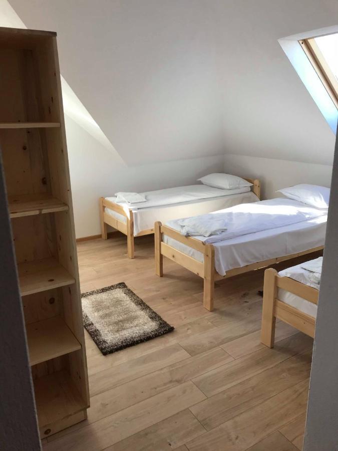 Famives Vendeghaz Bed and Breakfast Racul Εξωτερικό φωτογραφία